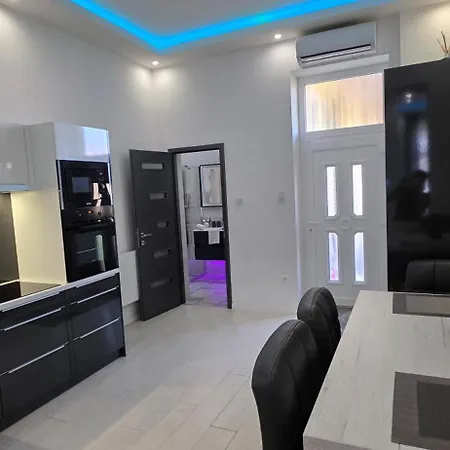 Διαμέρισμα Luxury Smart