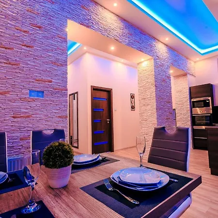 Luxury Smart Apartment