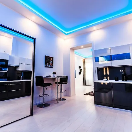 Luxury Smart Apartment