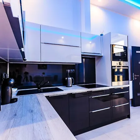 Luxury Smart Apartment