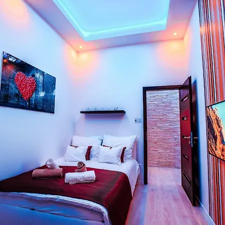 Luxury Smart Apartment *